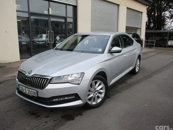 Skoda Superb Saloon, Diesel, 2023, Grey