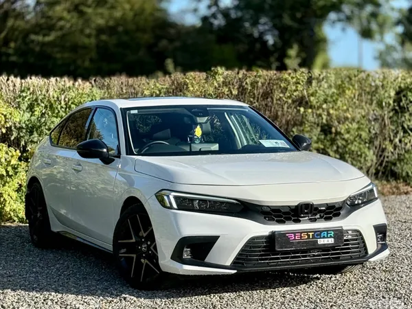 Honda Civic Hatchback, Petrol Hybrid, 2024, White