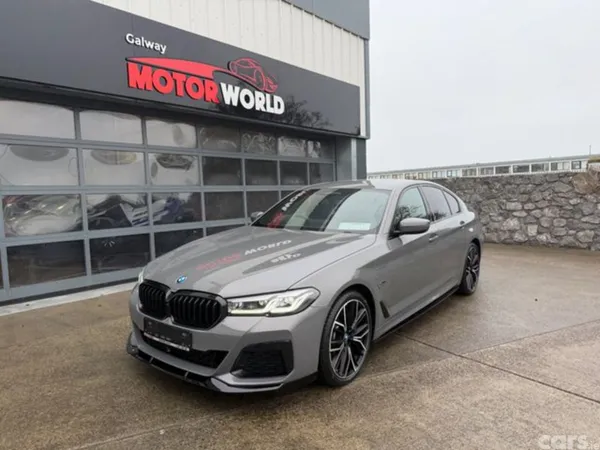 BMW 5-Series Saloon, Petrol Plug-in Hybrid, 2022, Grey