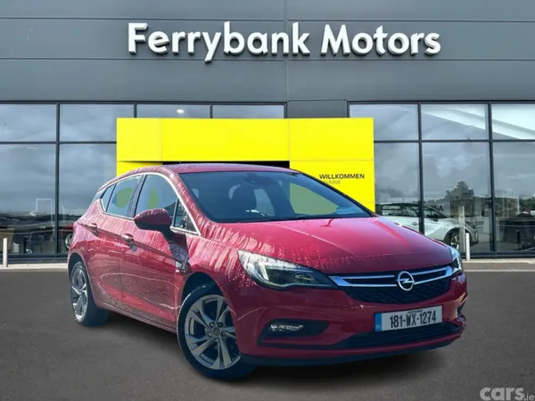 Opel Astra Hatchback, Diesel, 2018, Red