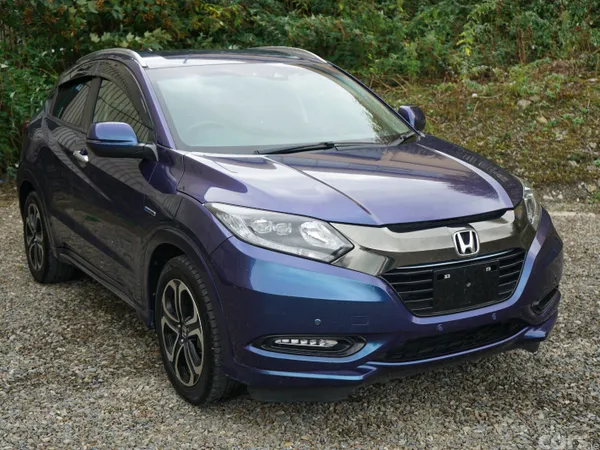 Honda Vezel SUV, Petrol Hybrid, 2016, Blue