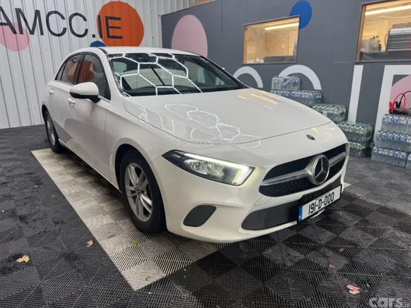 Mercedes-Benz A-Class Hatchback, Petrol, 2019, White