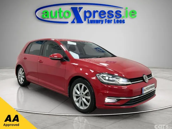 Volkswagen Golf Hatchback, Petrol, 2018, Red