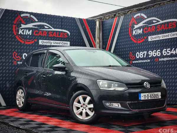 Volkswagen Polo Hatchback, Petrol, 2011, Black