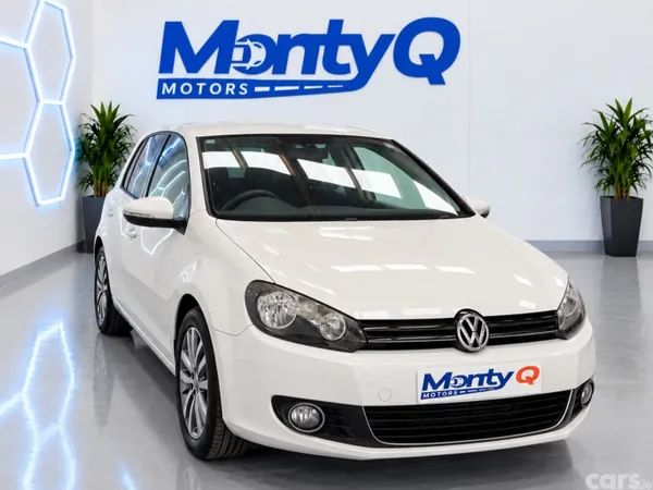 Volkswagen Golf Hatchback, Petrol, 2011, White