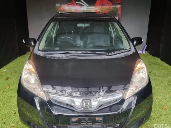 Honda Fit Hatchback, Petrol, 2012, Black