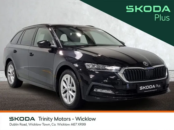 Skoda Octavia Estate, Petrol, 2023, Black