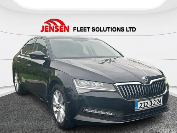 Skoda Superb Saloon, Diesel, 2023, Black