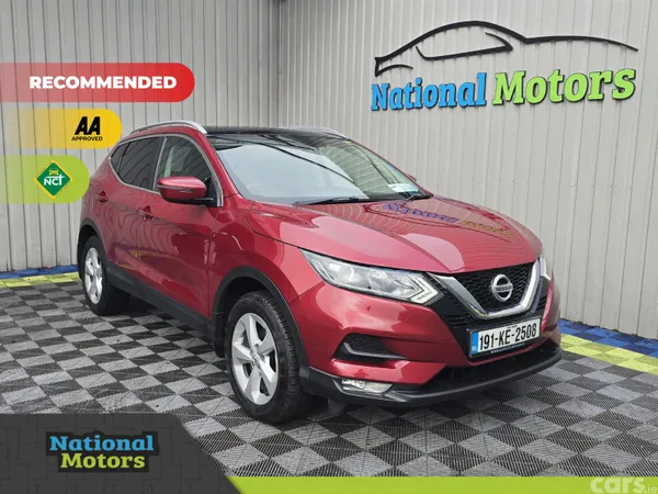 Nissan Qashqai MPV, Diesel, 2019, Red