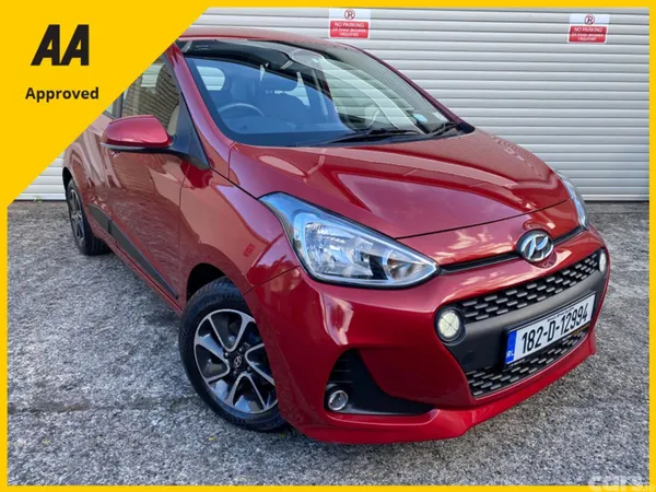 Hyundai i10 Hatchback, Petrol, 2018, Red