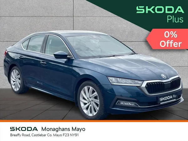 Skoda Octavia Hatchback, Diesel, 2024, Blue