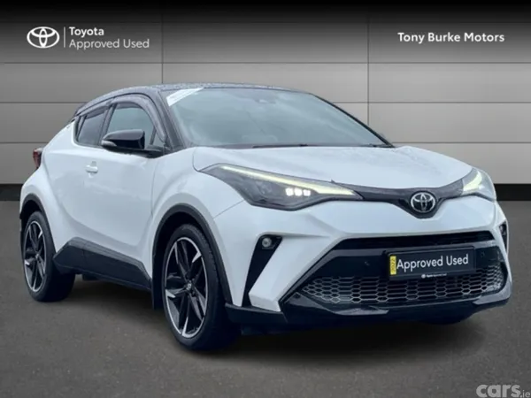Toyota C-HR SUV, Petrol Hybrid, 2022, White