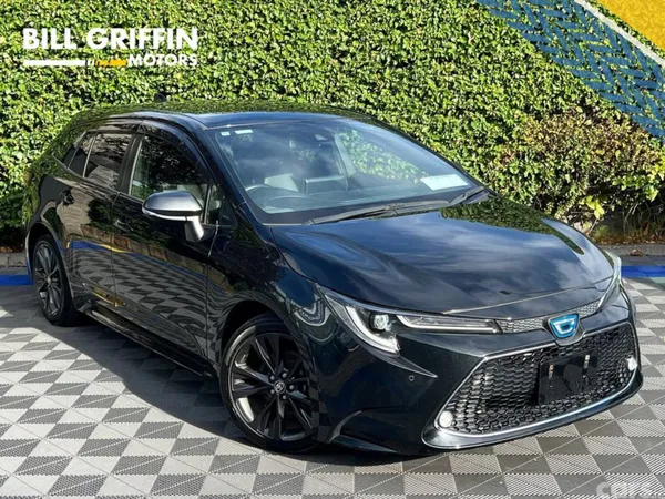 Toyota Corolla Estate, Petrol Hybrid, 2020, Black
