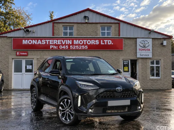 Toyota Yaris Cross SUV, Petrol Hybrid, 2026, Black