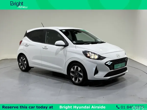 Hyundai i10 Hatchback, Petrol, 2024, White