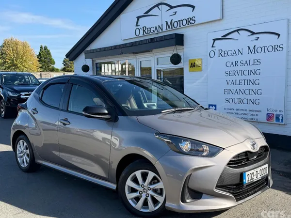 Toyota Yaris Hatchback, Petrol, 2020, Grey