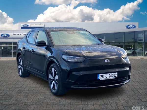 Ford Capri MPV, Electric, 2026, Black