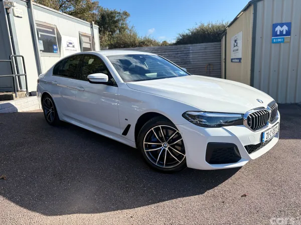 BMW 5-Series Saloon, Petrol Plug-in Hybrid, 2021, White
