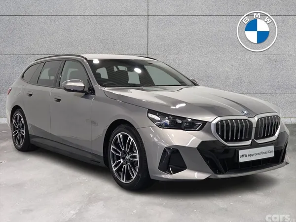 BMW 5-Series Estate, Petrol Hybrid, 2026, Grey