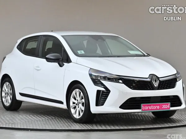 Renault Clio Hatchback, Petrol, 2024, White