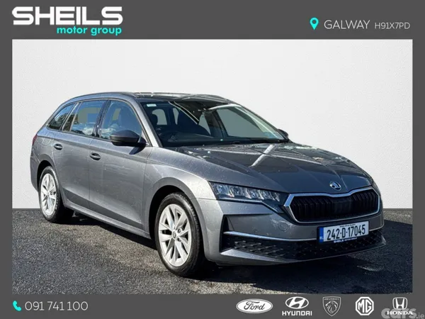 Skoda Octavia Estate, Petrol Hybrid, 2024, Grey