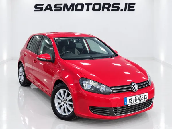 Volkswagen Golf Hatchback, Petrol, 2013, Red