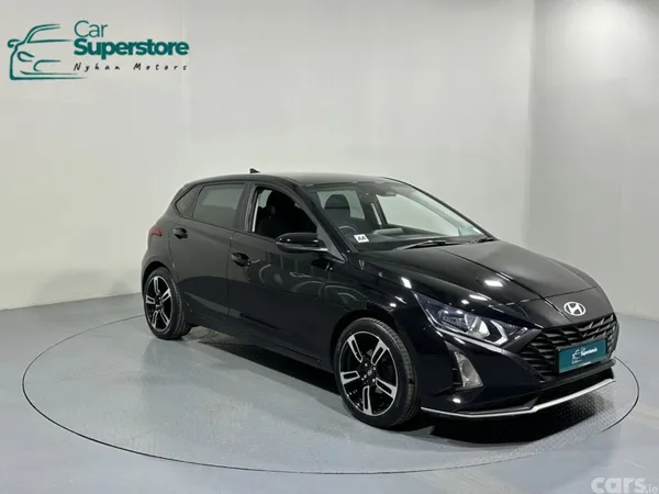 Hyundai i20 Hatchback, Petrol, 2024, Black
