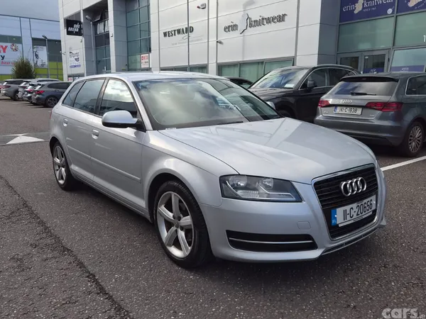 Audi A3 Hatchback, Petrol, 2011, Silver