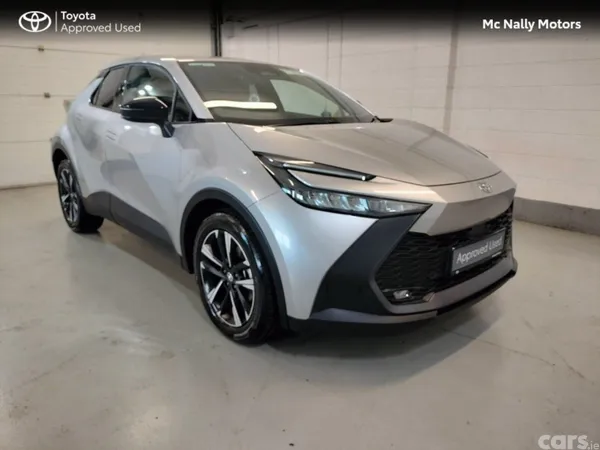 Toyota C-HR SUV, Petrol Hybrid, 2026, Grey