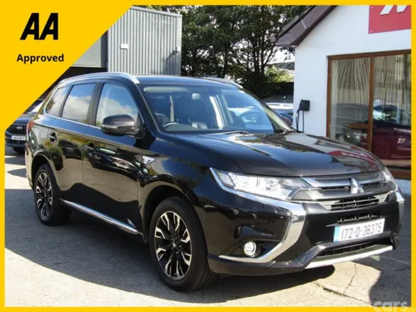 Mitsubishi Outlander Estate, Petrol Plug-in Hybrid, 2017, Black