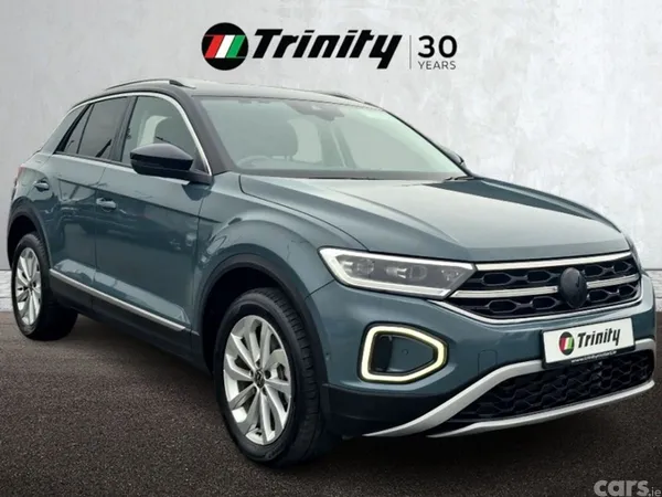 Volkswagen T-Roc SUV, Diesel, 2022, Blue