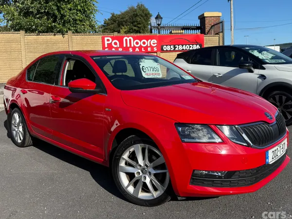 Skoda Octavia Saloon, Diesel, 2020, Red