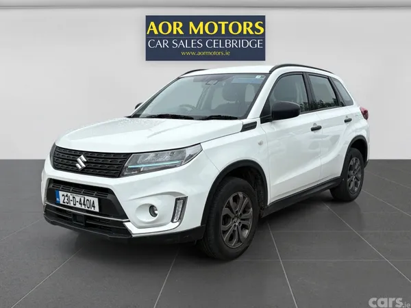 Suzuki Vitara SUV, Petrol Hybrid, 2023, White