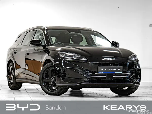 BYD SEAL Estate, Petrol Plug-in Hybrid, 2026, Black