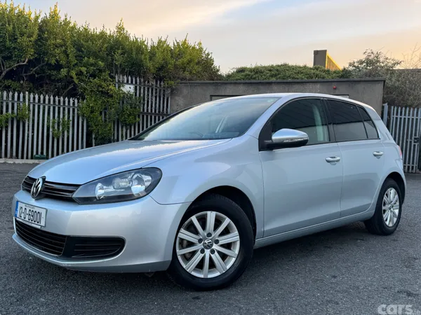 Volkswagen Golf Hatchback, Petrol, 2012, Silver