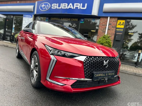DS Automobiles DS 4 Hatchback, Petrol, 2023, Red
