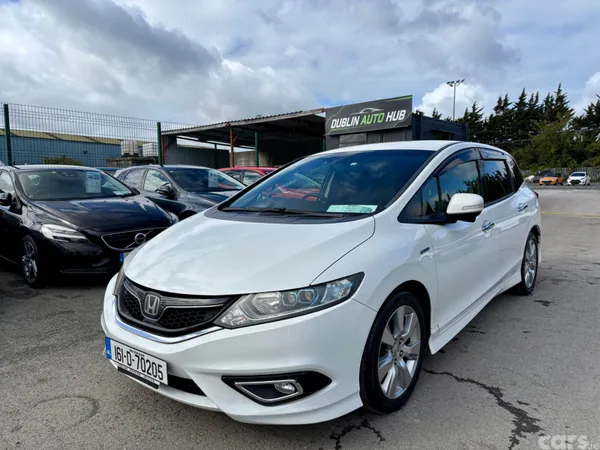 Honda Jade MPV, Petrol Hybrid, 2016, White
