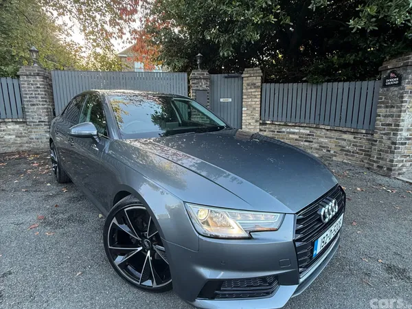 Audi A4 Saloon, Diesel, 2019, Grey