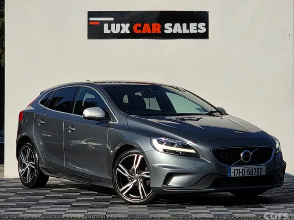Volvo V40 Hatchback, Diesel, 2017, Grey