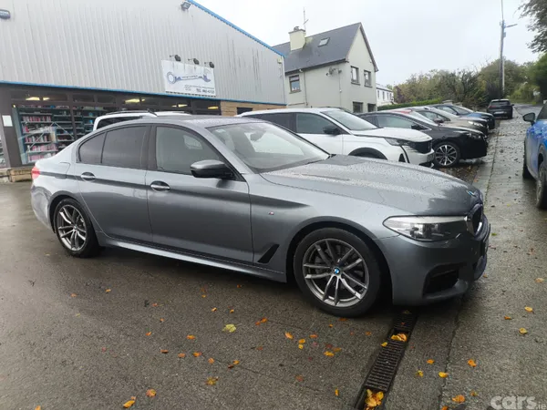 BMW 5-Series Saloon, Diesel, 2018, Blue