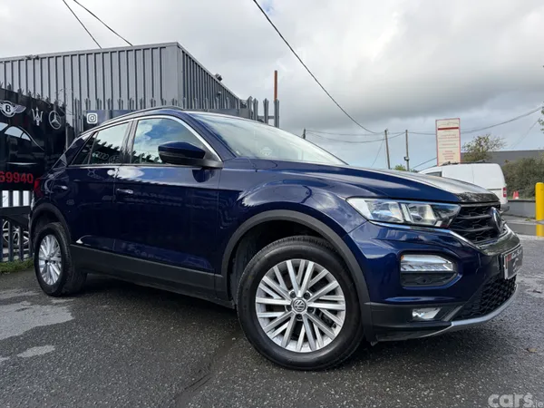 Volkswagen T-Roc SUV, Diesel, 2019, Blue