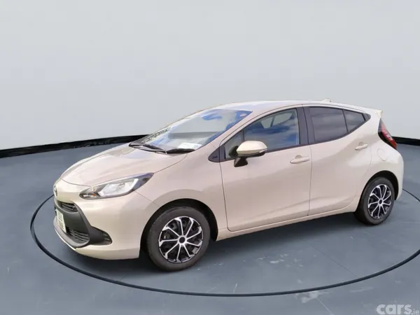 Toyota Aqua Hatchback, Petrol Hybrid, 2022, Beige
