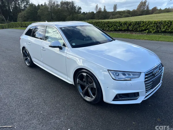 Audi A4 Estate, Petrol, 2017, White