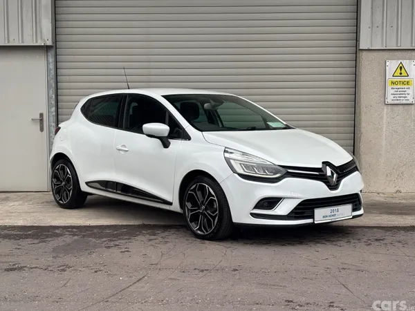 Renault Clio Hatchback, Petrol, 2018, White