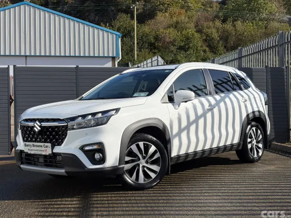 Suzuki SX4 S-Cross Hatchback, Petrol, 2024, White