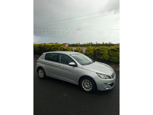 Peugeot 308 Hatchback, Diesel, 2016, Grey