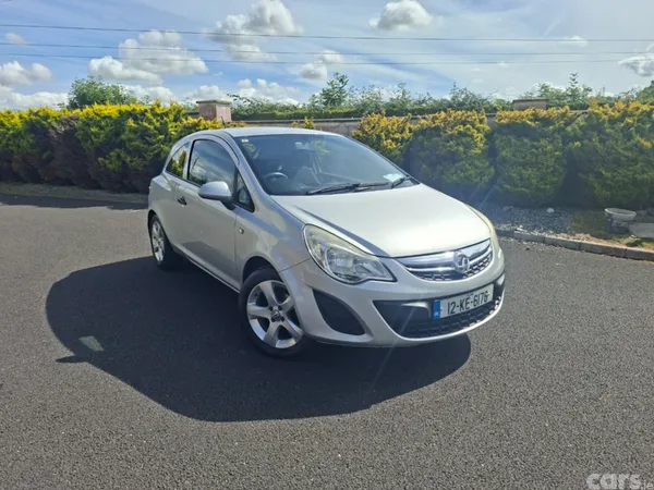 Vauxhall Corsa Hatchback, Petrol, 2012, Silver