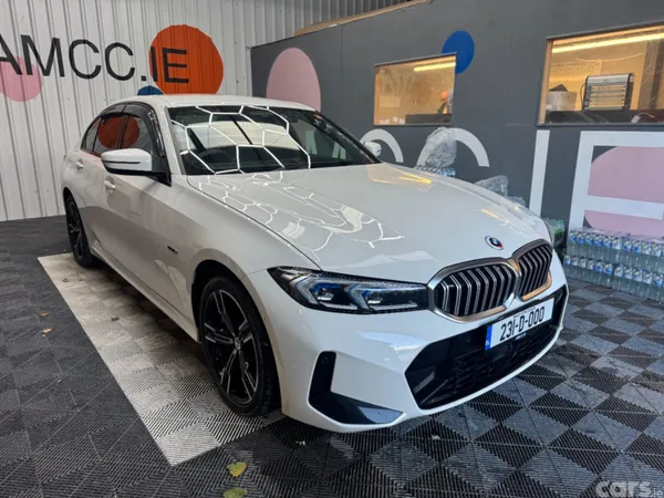 BMW 3-Series Saloon, Petrol, 2023, White