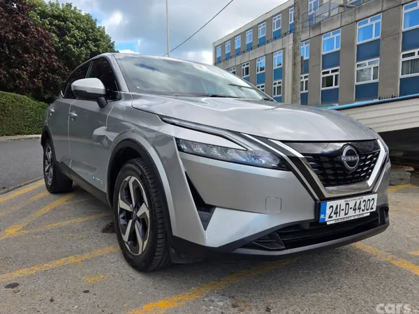 Nissan Qashqai MPV, Petrol, 2024, Grey