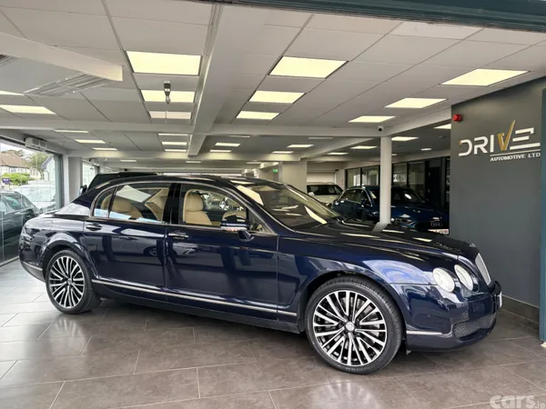 Bentley Flying Spur Saloon, Petrol, 2006, Blue